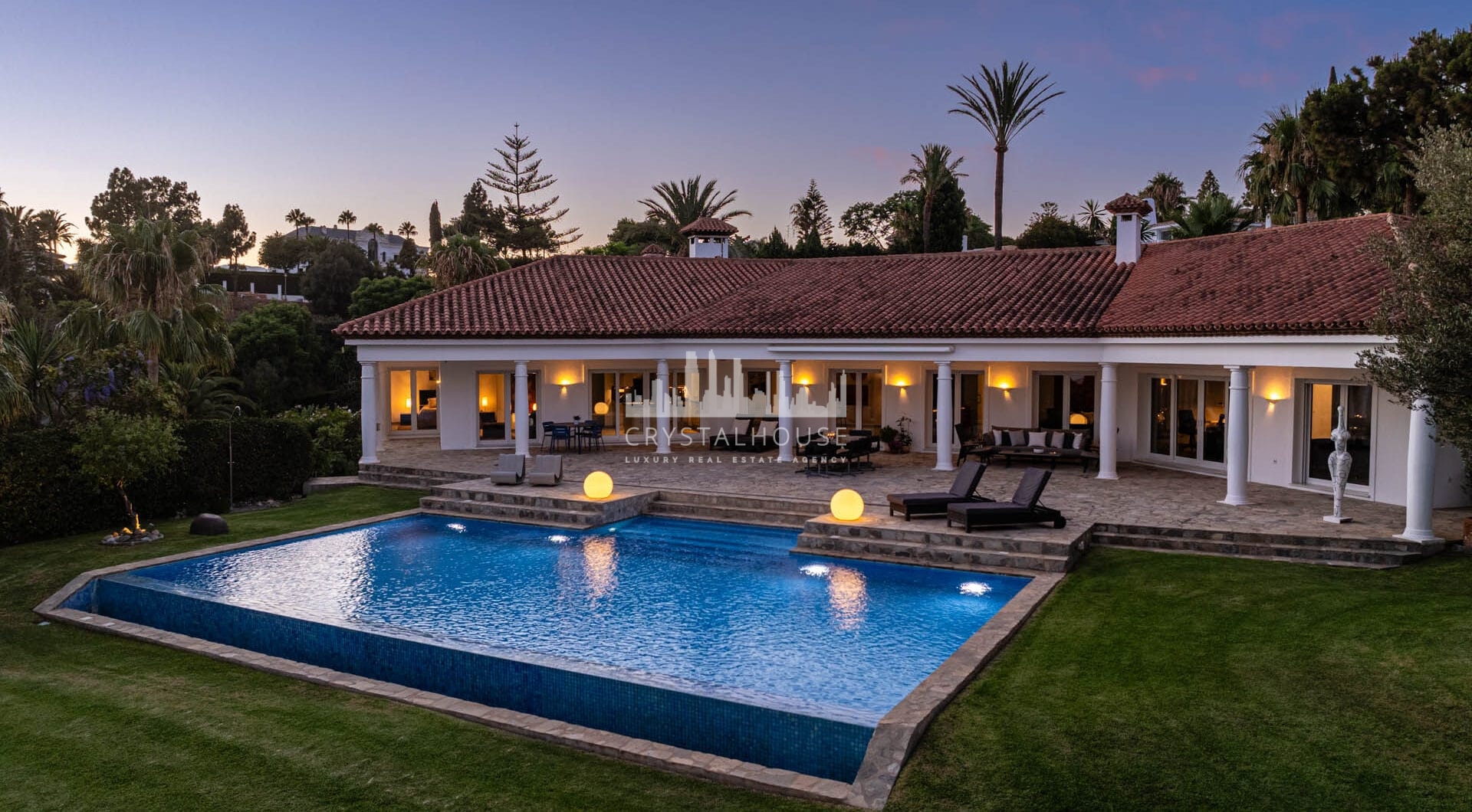 Beautiful, south facing four bedroom Villa located in the sought after area of Hacienda Las Chapas, Marbella