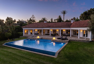 Beautiful, south facing four bedroom Villa located in the sought after area of Hacienda Las Chapas, Marbella