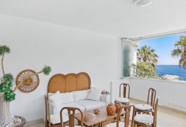 Exclusive Two-Bedroom South-Facing Apartment with Sea Views in La Herradura, Marbella
