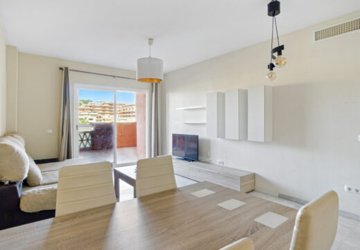 Lovely two bedroom, south west facing apartment in La Reserva de Marbella; with sea views