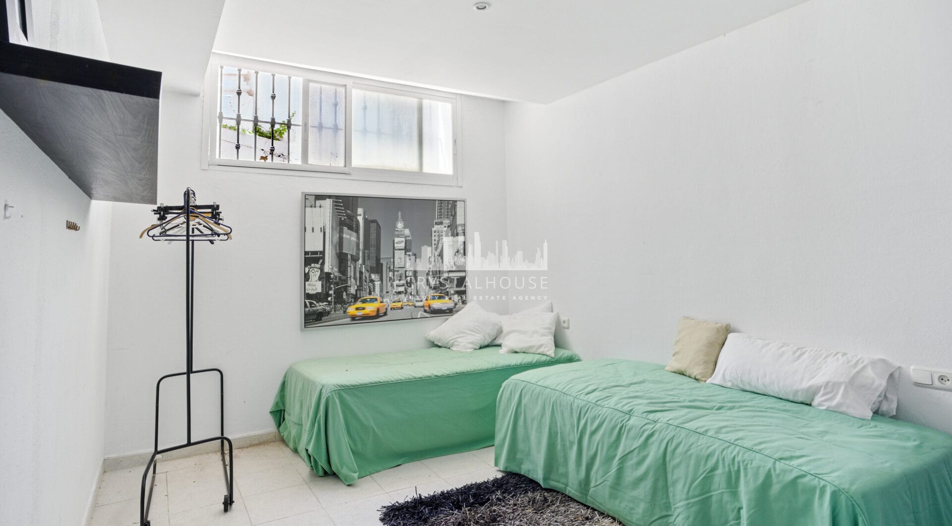 Spacious Three Bedroom, South-Facing Ground Floor Apartment in La Herradura, Marbella