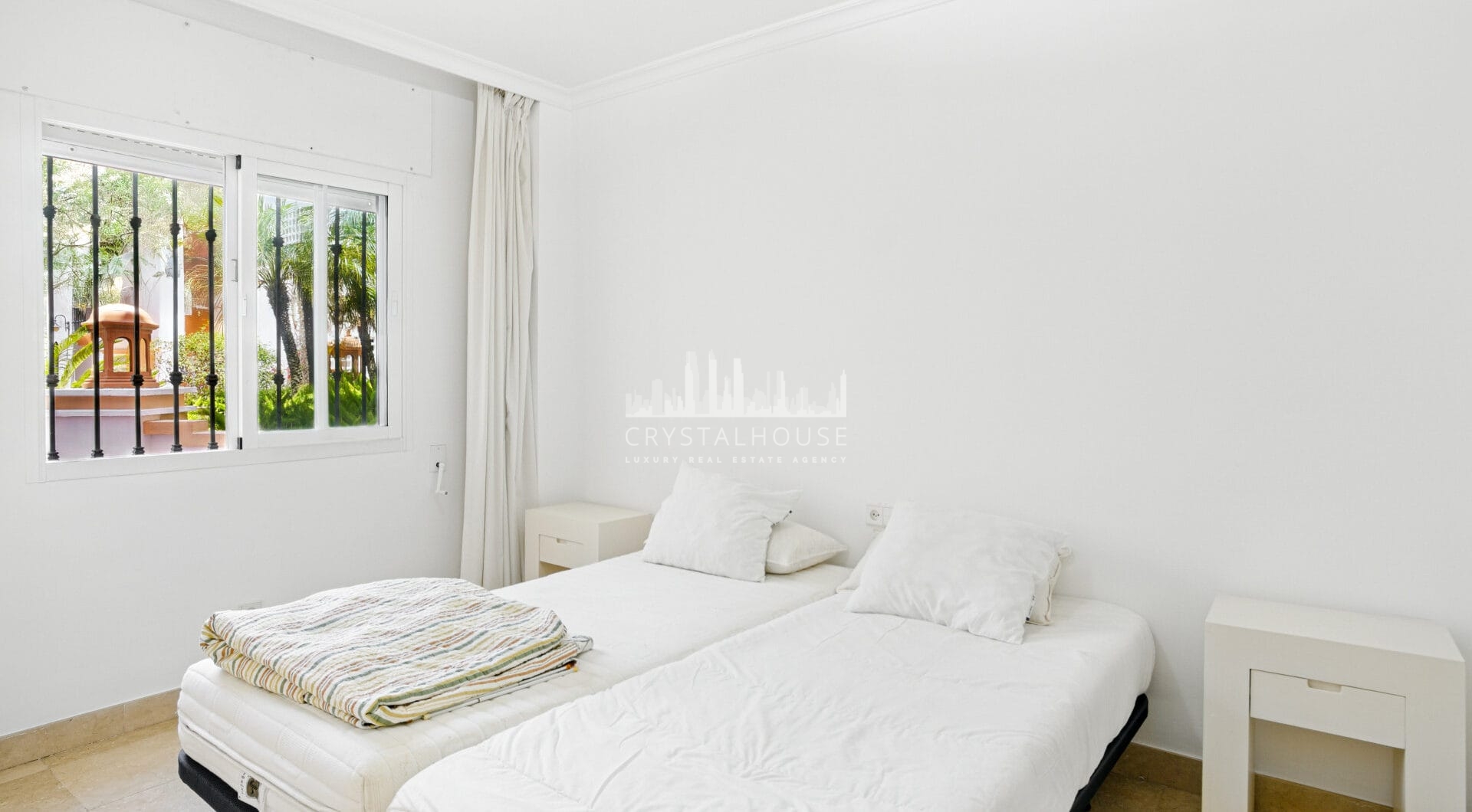 Spacious Three Bedroom, South-Facing Ground Floor Apartment in La Herradura, Marbella