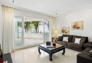 Spacious Three Bedroom, South-Facing Ground Floor Apartment in La Herradura, Marbella