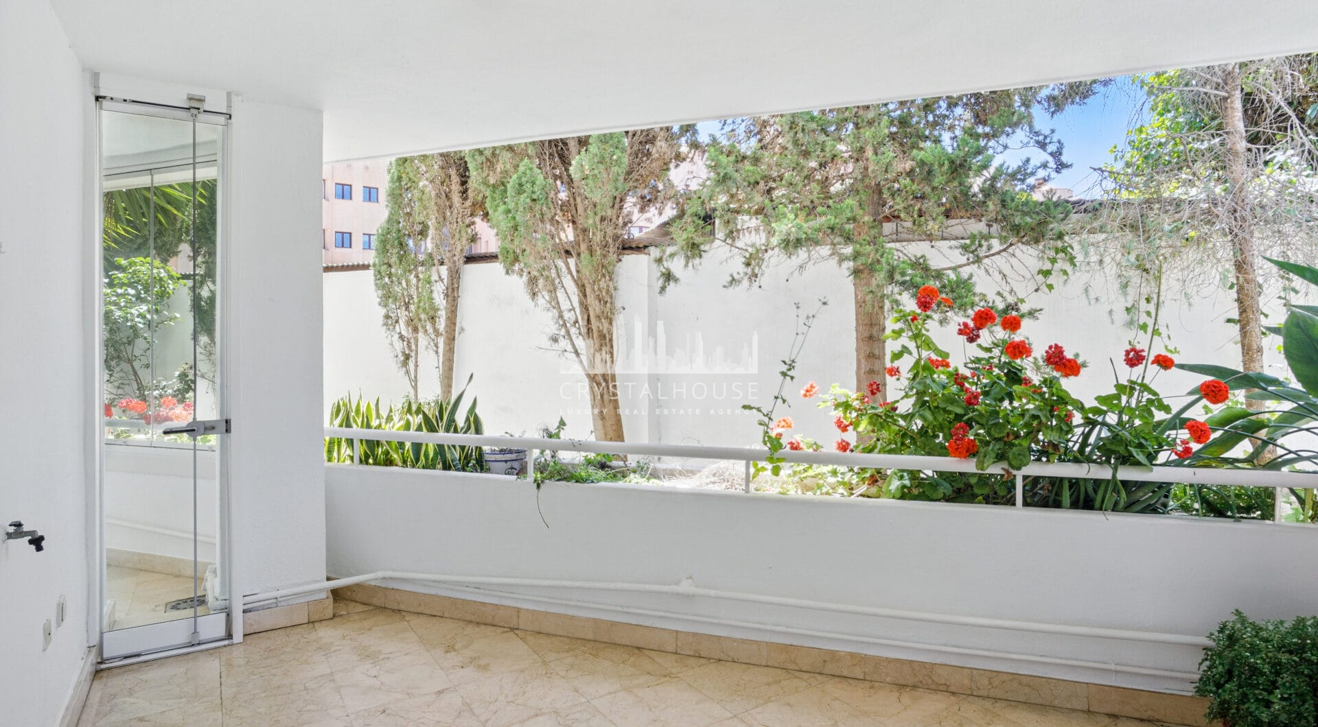 Spacious Three Bedroom, South-Facing Ground Floor Apartment in La Herradura, Marbella
