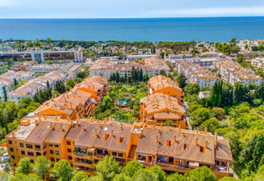 Lovely three bedroom apartment located in the heart of the Golden Mile of Marbella, Costa Nagüeles III