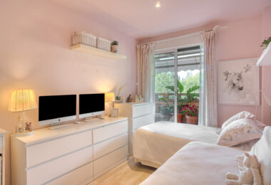 Lovely three bedroom apartment located in the heart of the Golden Mile of Marbella, Costa Nagüeles III