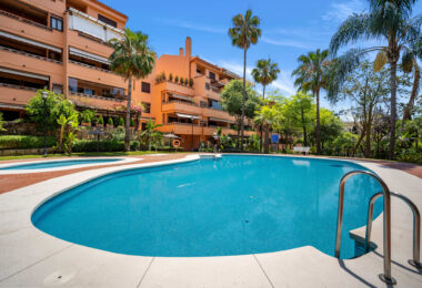 Lovely three bedroom apartment located in the heart of the Golden Mile of Marbella, Costa Nagüeles III