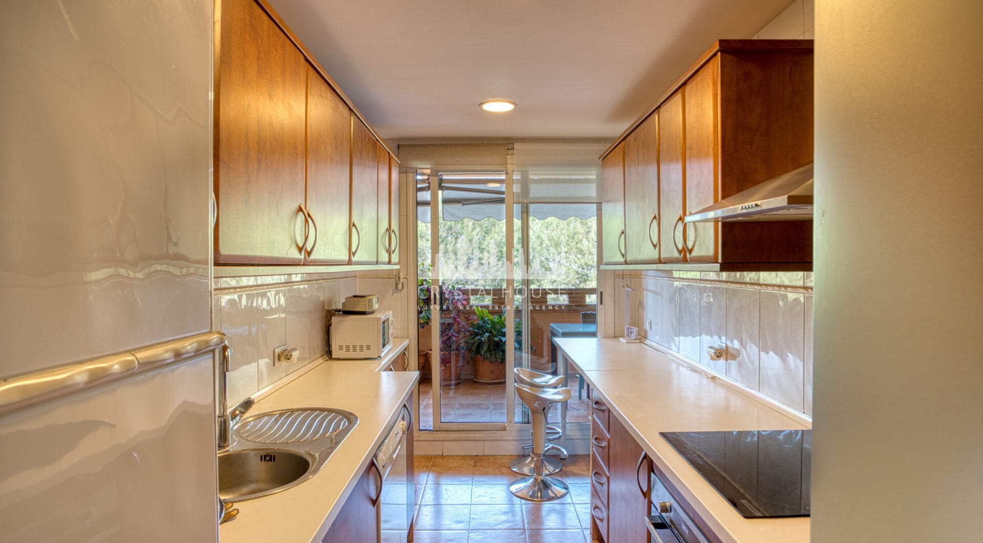 Lovely three bedroom apartment located in the heart of the Golden Mile of Marbella, Costa Nagüeles III