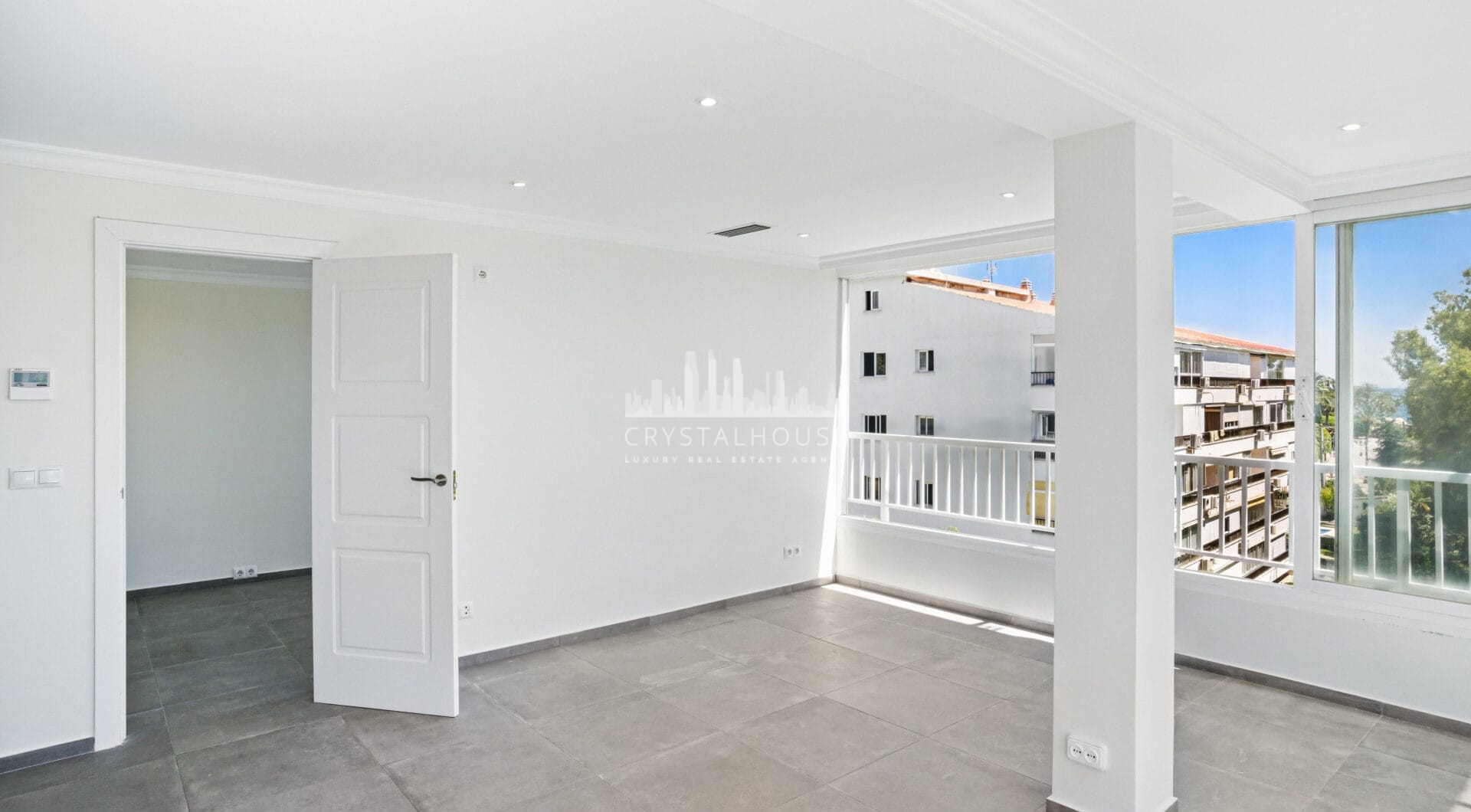 Fully Renovated, One Bedroom Apartment in Río Verde, On Marbella´s prestigious Golden Mile