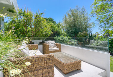 Modern, south facing six bedroom villa with sea views located in Nueva Andalucia, Marbella