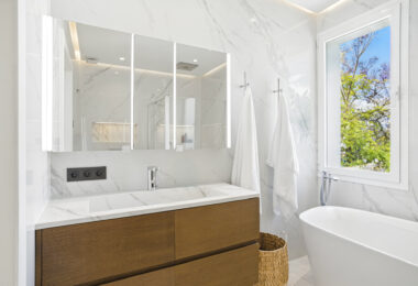 Modern, south facing six bedroom villa with sea views located in Nueva Andalucia, Marbella