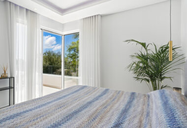Modern, south facing six bedroom villa with sea views located in Nueva Andalucia, Marbella