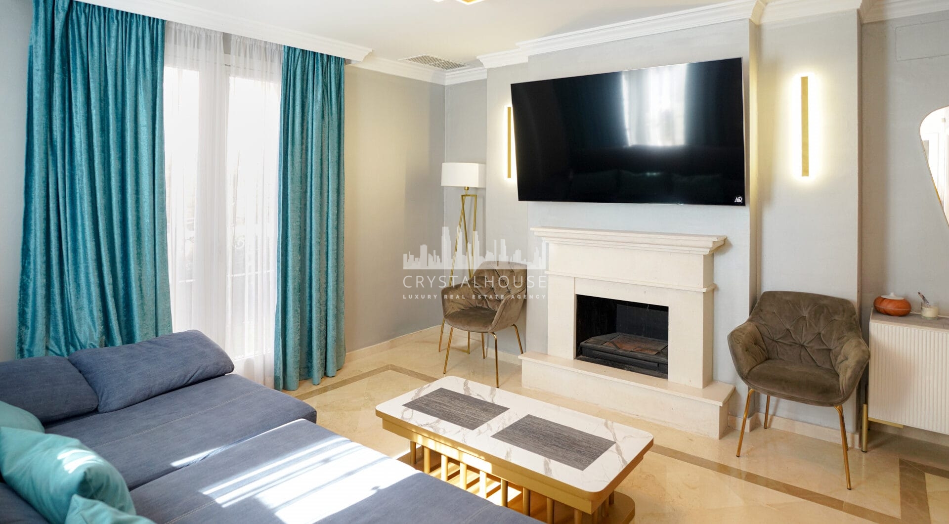 Elegant two bedroom, south west facing townhouse set within an exclusive gated community of Nueva Andalucia, Marbella