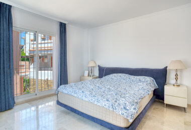 Elegant two bedroom, south west facing townhouse set within an exclusive gated community of Nueva Andalucia, Marbella