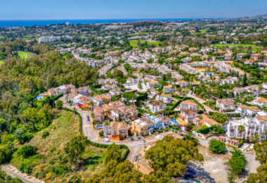 Elegant two bedroom, south west facing townhouse set within an exclusive gated community of Nueva Andalucia, Marbella