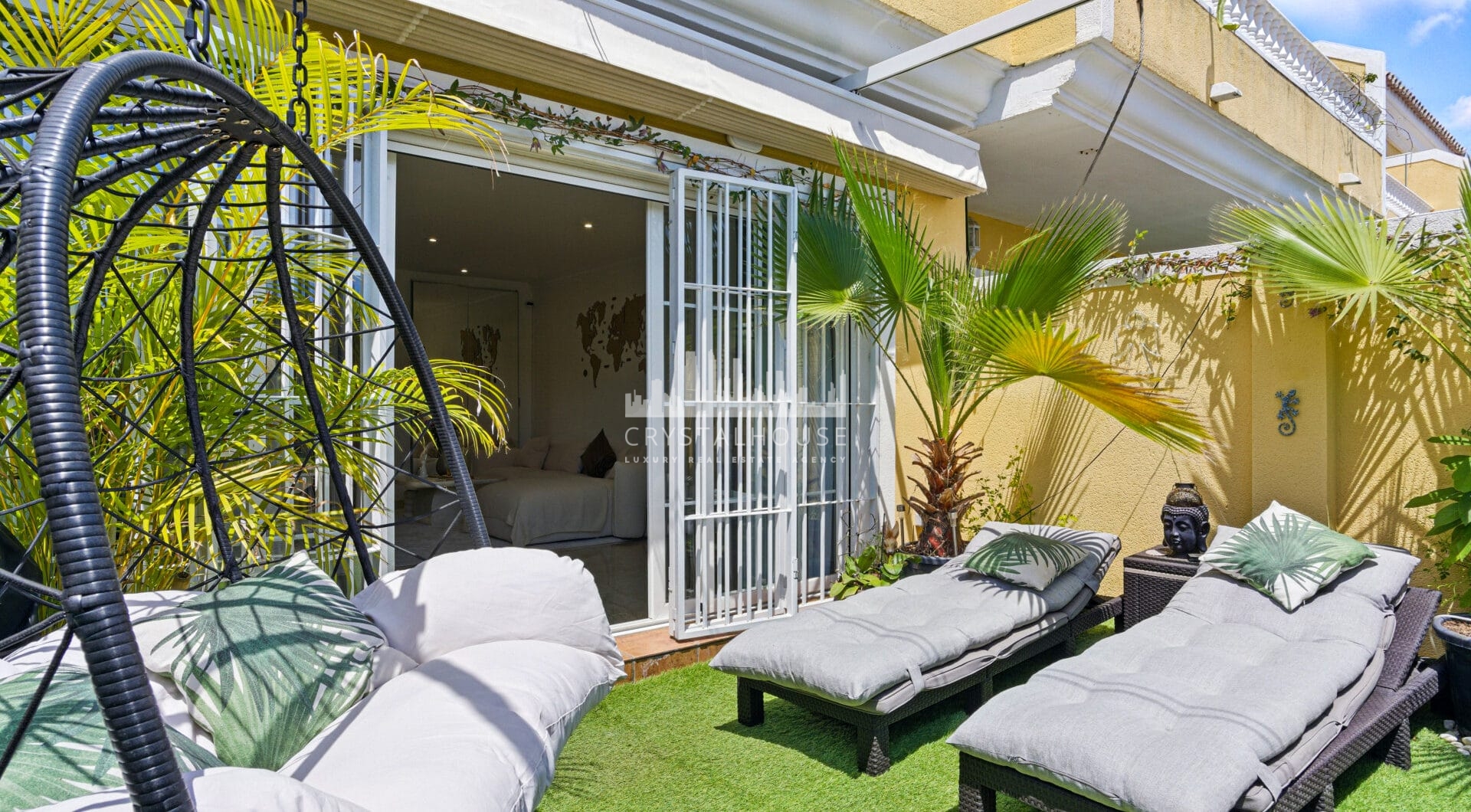 Four bedroom beautifully reformed south facing townhouse in a gated residential community in Calahonda