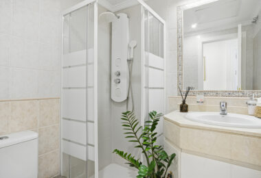 Four bedroom beautifully reformed south facing townhouse in a gated residential community in Calahonda