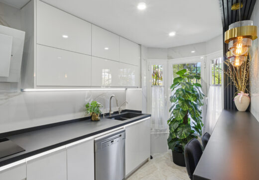 Four bedroom beautifully reformed south facing townhouse in a gated residential community in Calahonda