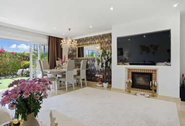 Four bedroom beautifully reformed south facing townhouse in a gated residential community in Calahonda