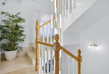Four bedroom beautifully reformed south facing townhouse in a gated residential community in Calahonda