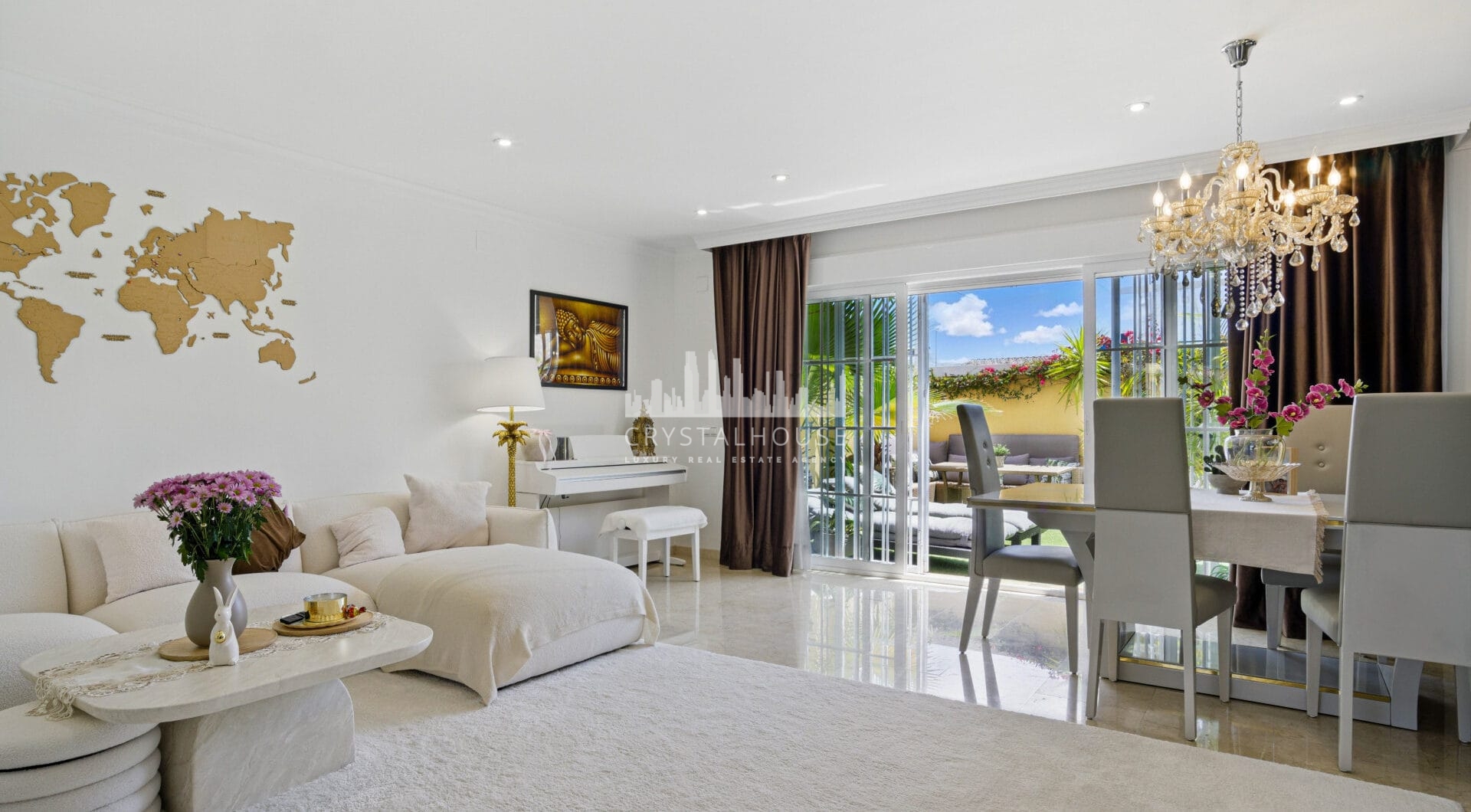 Four bedroom beautifully reformed south facing townhouse in a gated residential community in Calahonda