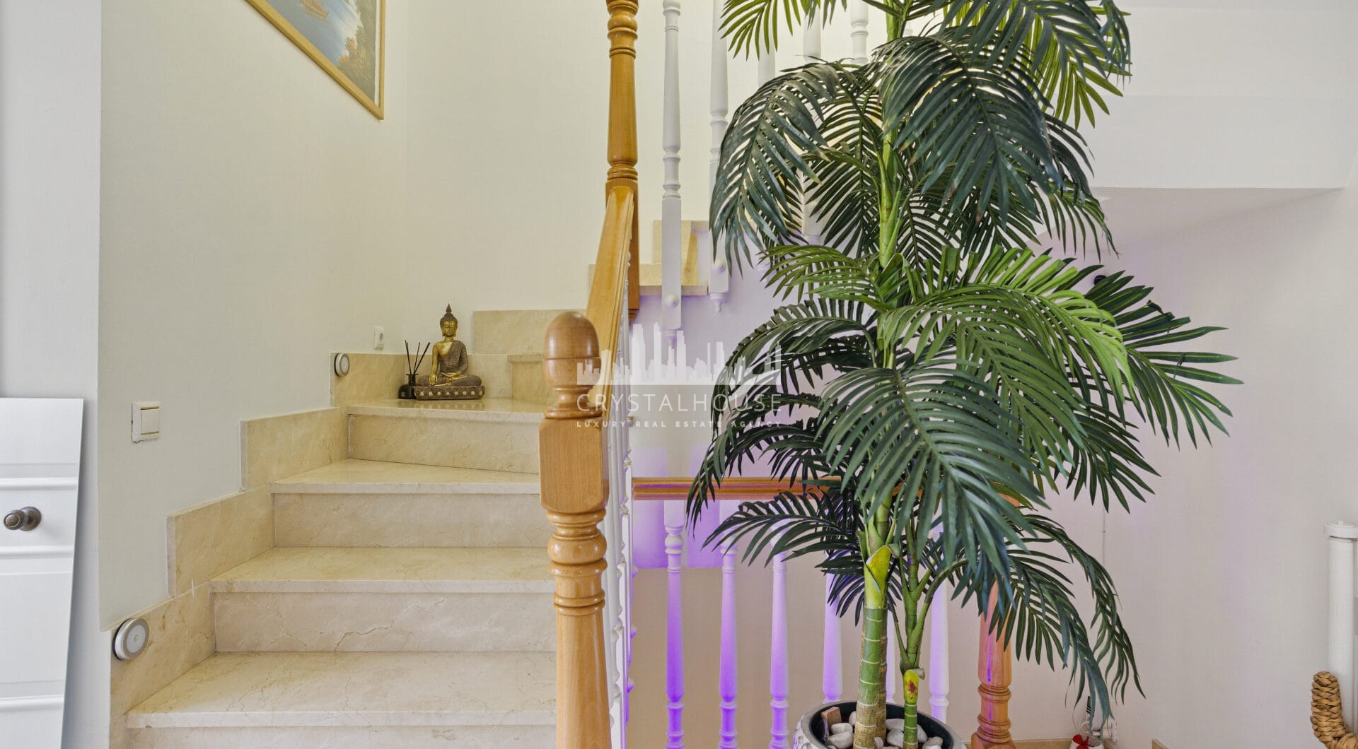 Four bedroom beautifully reformed south facing townhouse in a gated residential community in Calahonda