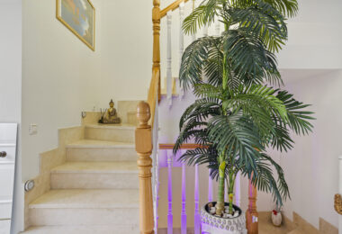 Four bedroom beautifully reformed south facing townhouse in a gated residential community in Calahonda