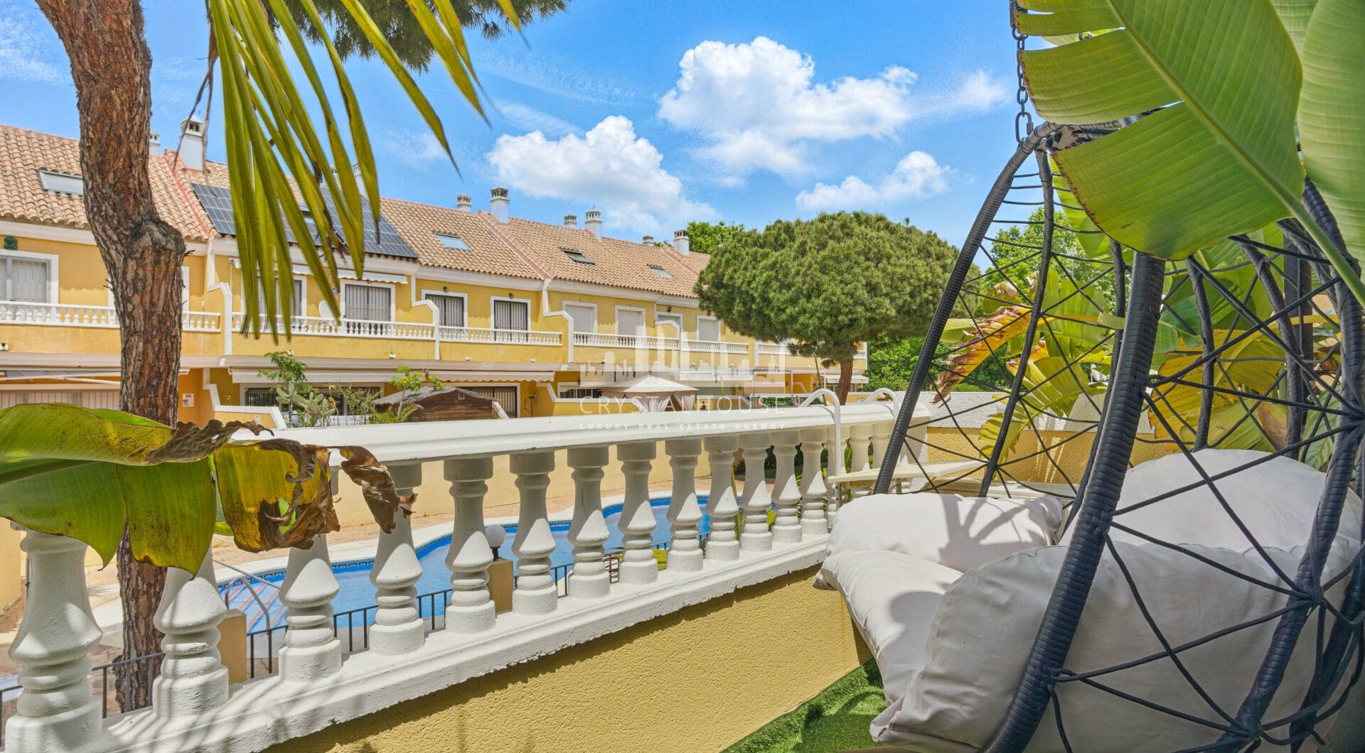 Four bedroom beautifully reformed south facing townhouse in a gated residential community in Calahonda