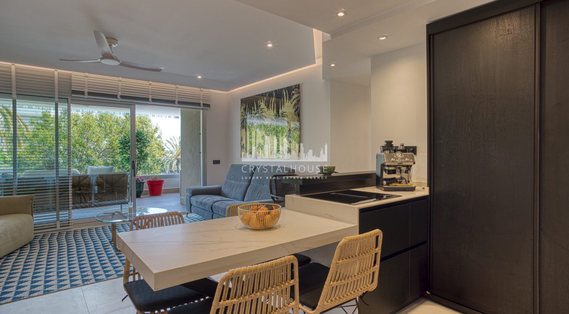 Stylish, three bedroom apartment located in a newly built gated community of San Pedro playa