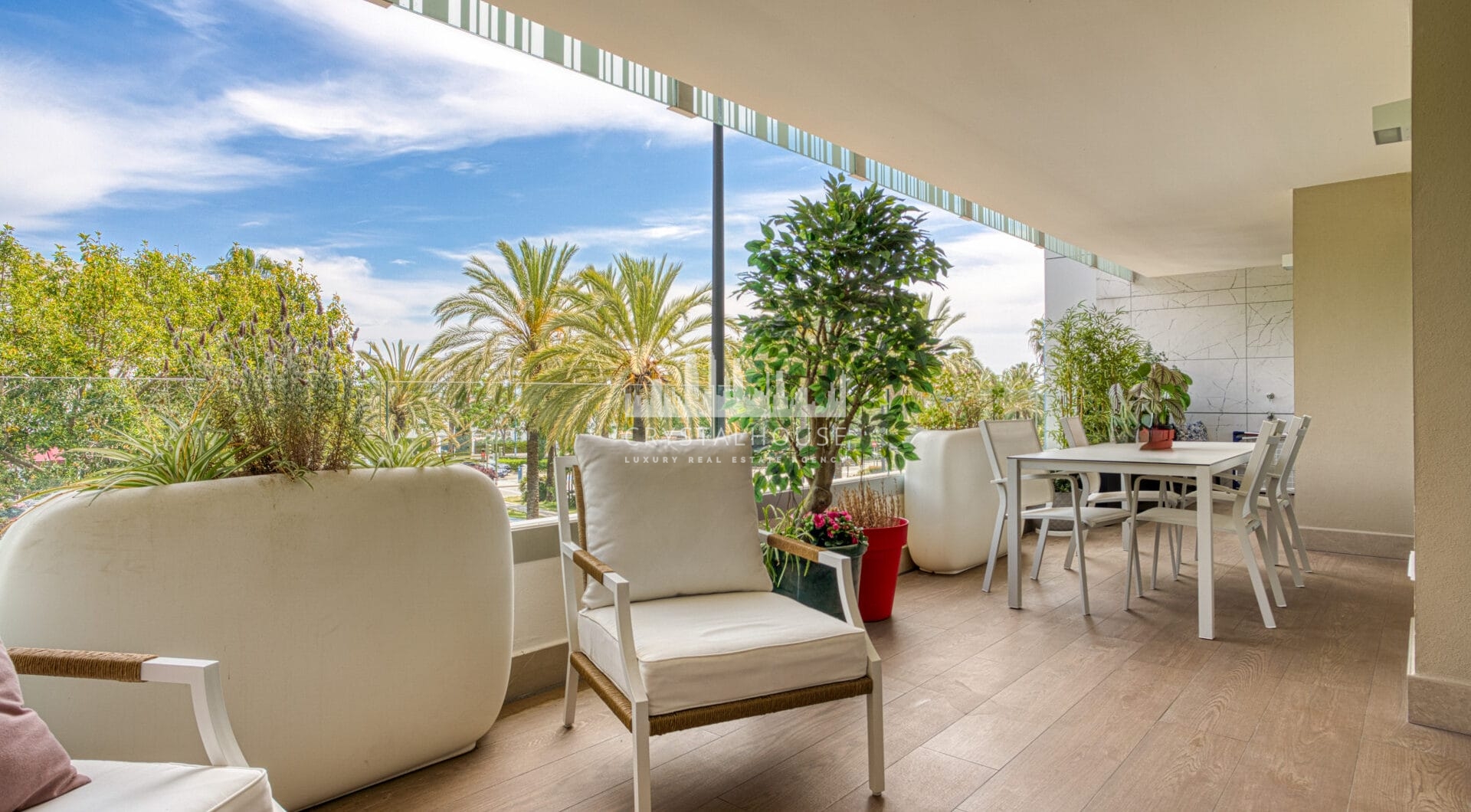 Stylish, three bedroom apartment located in a newly built gated community of San Pedro playa