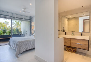Stylish, three bedroom apartment located in a newly built gated community of San Pedro playa