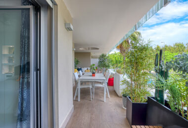 Stylish, three bedroom apartment located in a newly built gated community of San Pedro playa