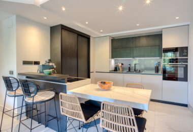 Stylish, three bedroom apartment located in a newly built gated community of San Pedro playa