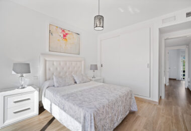 Superb three bedroom, south facing townhouse in Paraiso Bellevue, in El Paraiso on the New Golden Mile