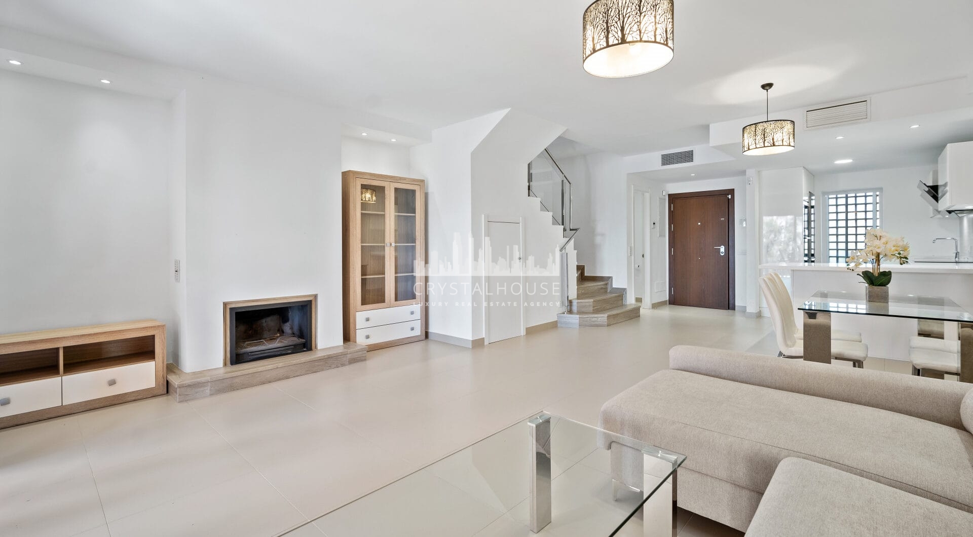 Superb three bedroom, south facing townhouse in Paraiso Bellevue, in El Paraiso on the New Golden Mile