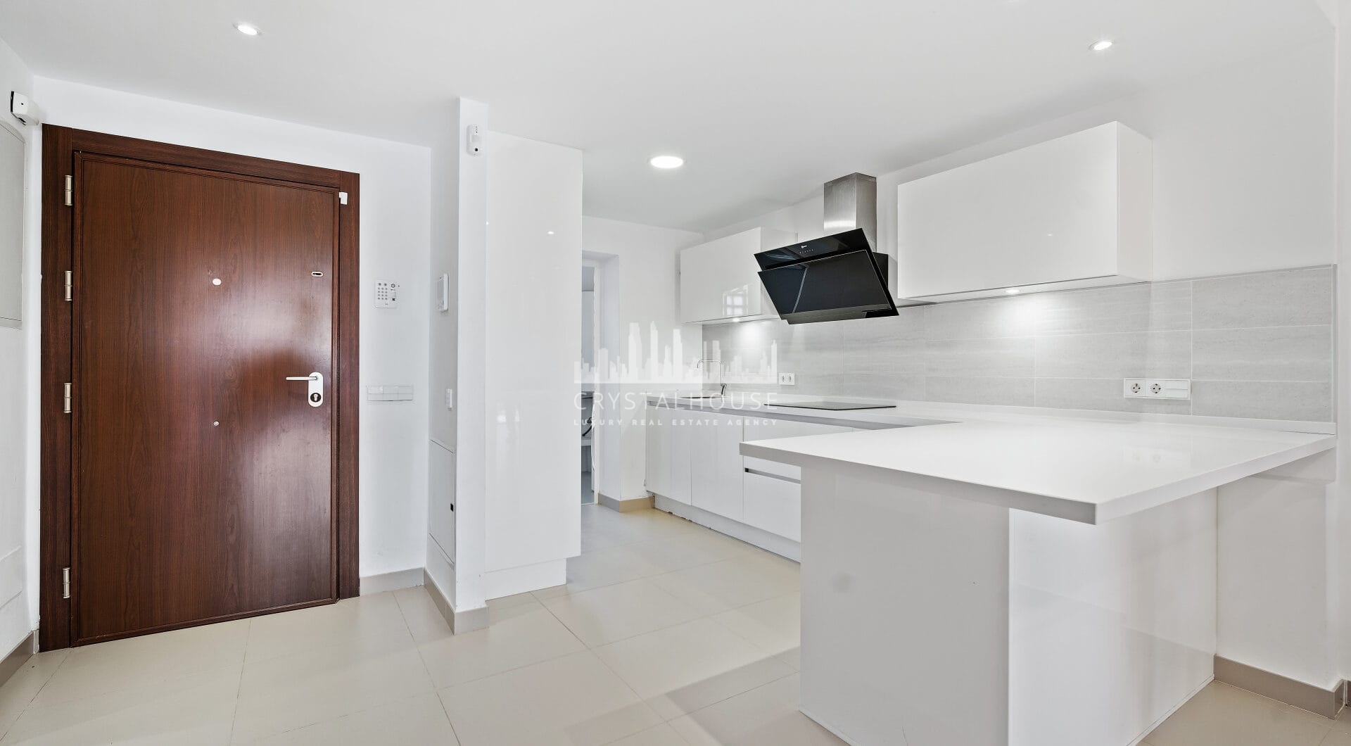 Superb three bedroom, south facing townhouse in Paraiso Bellevue, in El Paraiso on the New Golden Mile