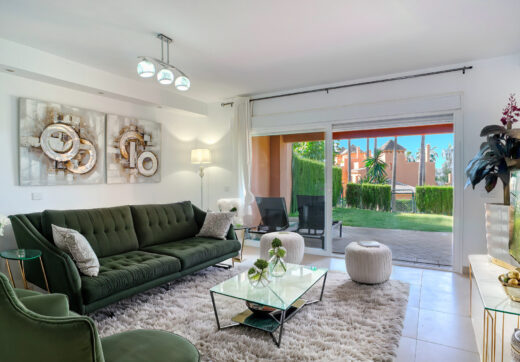Superb three bedroom, south facing townhouse in Paraiso Bellevue, in El Paraiso on the New Golden Mile