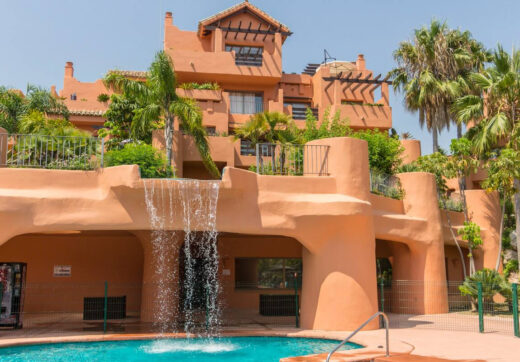 2 BEDROOM, 2 BATHROOM nicly decorated apartment in Sotoserena