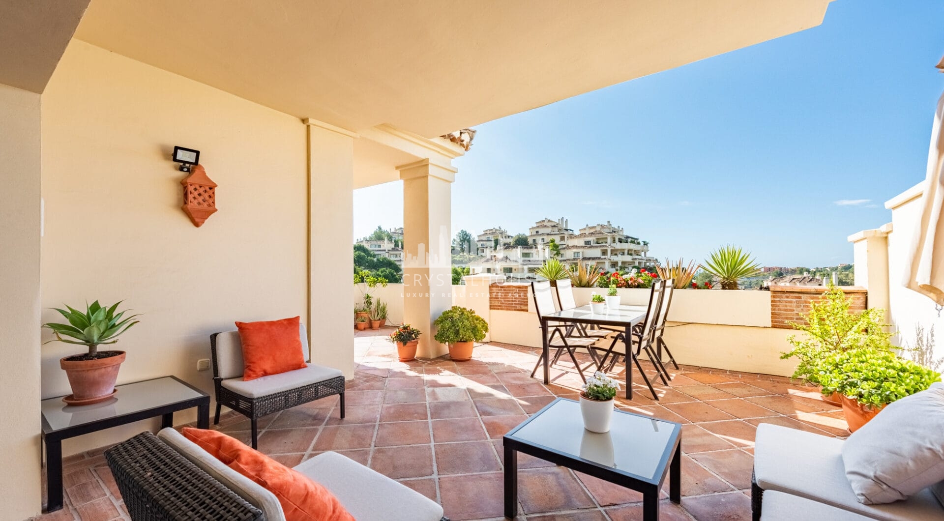 Beautiful Apartment in Capanes del Golf – A Lifestyle of Comfort and Prestige