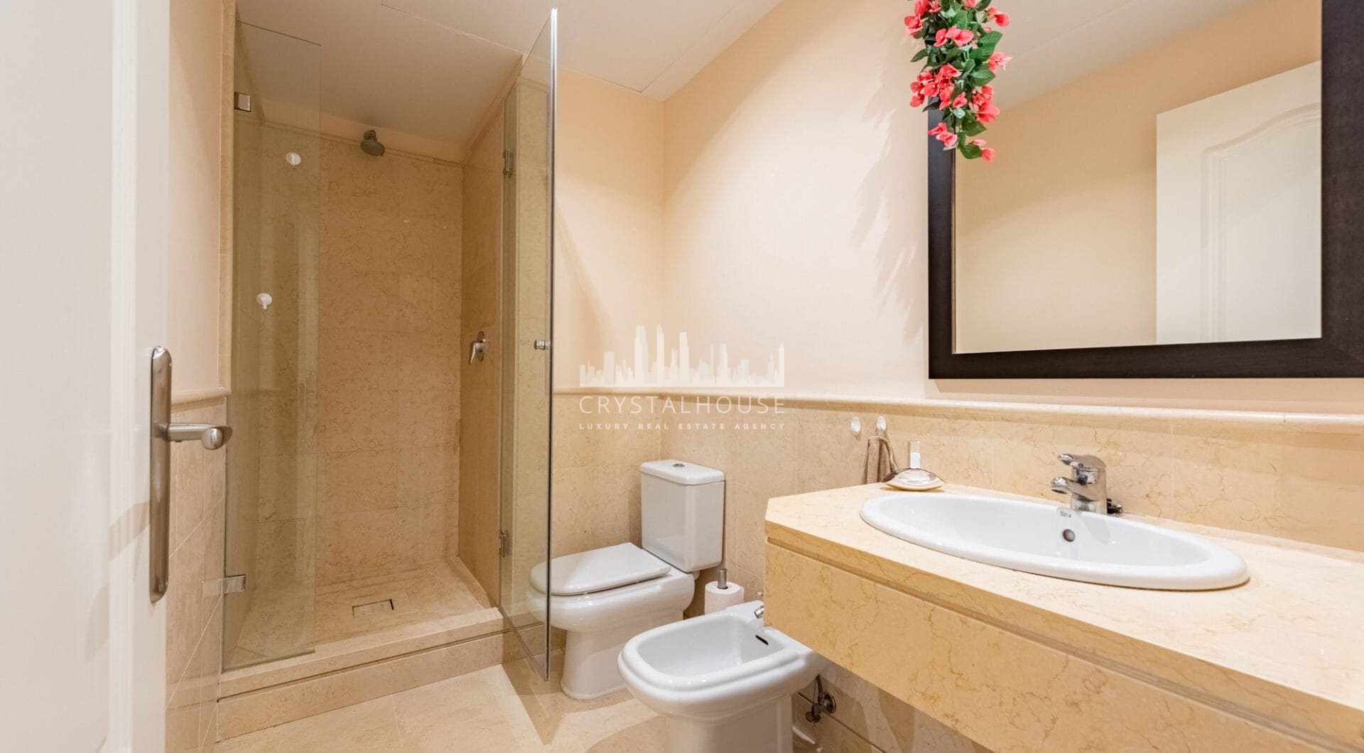 Beautiful Apartment in Capanes del Golf – A Lifestyle of Comfort and Prestige