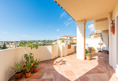 Beautiful Apartment in Capanes del Golf – A Lifestyle of Comfort and Prestige