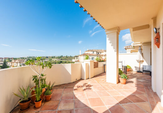 Beautiful Apartment in Capanes del Golf – A Lifestyle of Comfort and Prestige