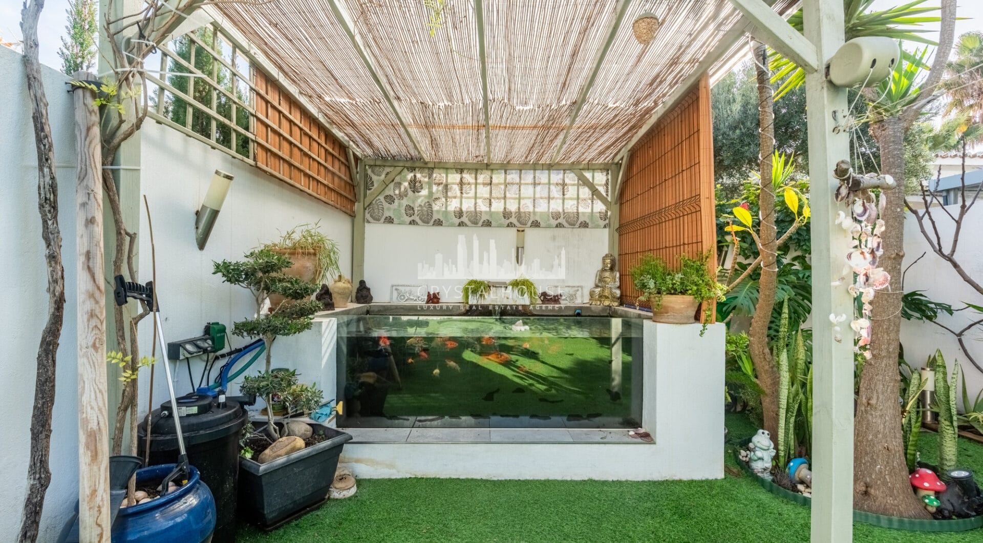 Modern Beachside Villa with Sea Views – New Golden Mile, Estepona