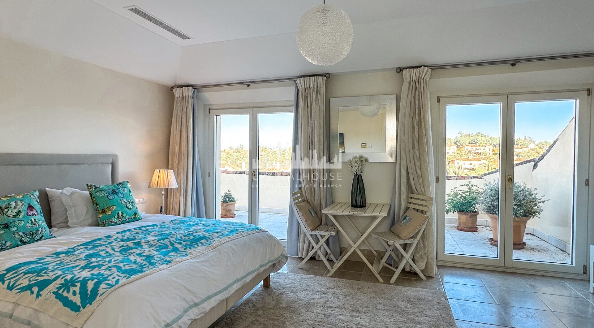 Duplex Penthouse for Sale in Valgrande, Sotogrande – South-East Facing with Large Terraces and Maximum Privacy