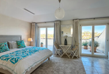 Duplex Penthouse for Sale in Valgrande, Sotogrande – South-East Facing with Large Terraces and Maximum Privacy