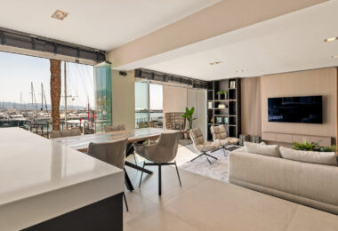 Luxury Renovated Frontline Apartment with Panoramic Views in Benabola, Puerto Banús