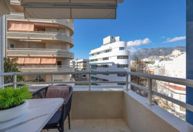 New Luxury Apartment – 122m² in the Heart of Marbella (Avenida del Mar), Fully Renovated.