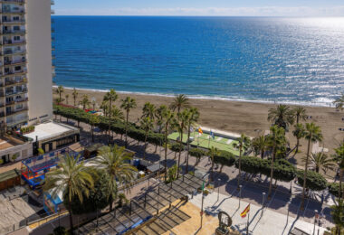 New Luxury Apartment – 122m² in the Heart of Marbella (Avenida del Mar), Fully Renovated.