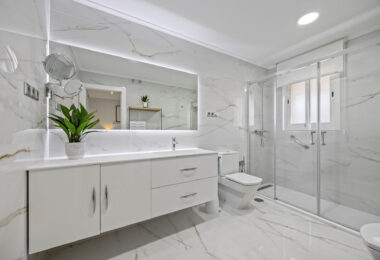 New Luxury Apartment – 122m² in the Heart of Marbella (Avenida del Mar), Fully Renovated.