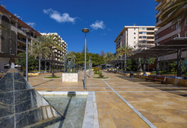 New Luxury Apartment – 122m² in the Heart of Marbella (Avenida del Mar), Fully Renovated.
